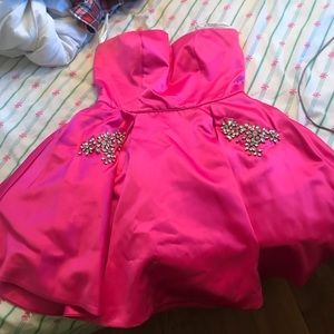 Sherri hill prom dress